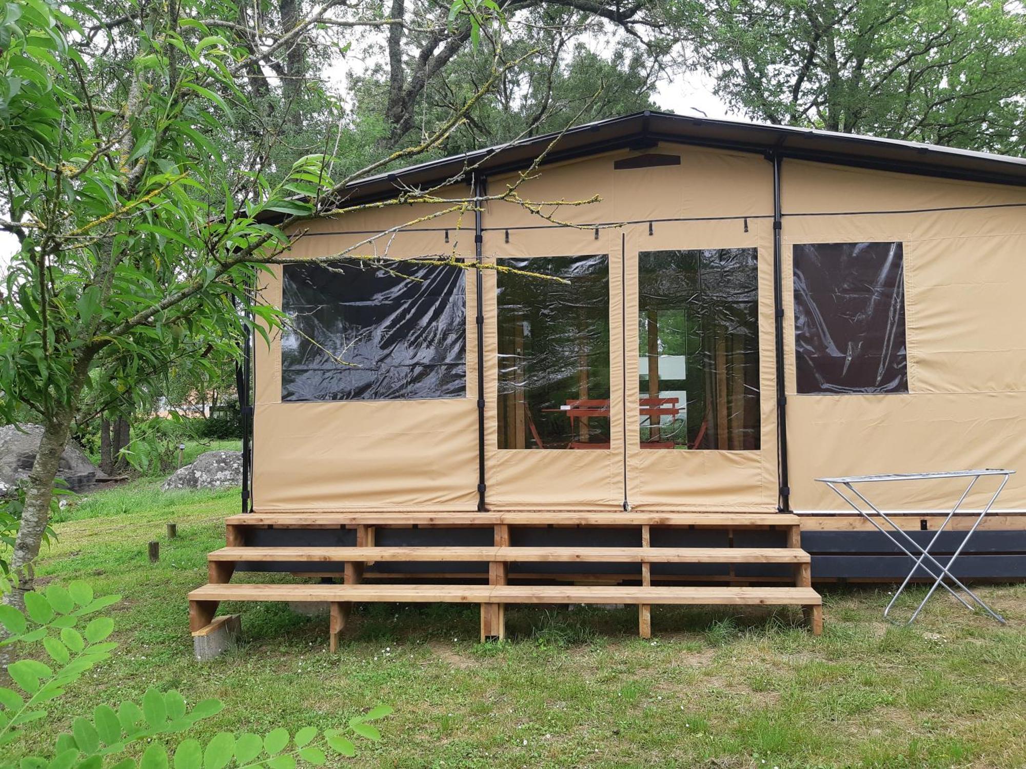 Camping Onlycamp Du Moulin Clisson Exterior photo